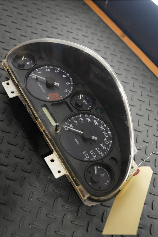 NB1 MX-5 gauge cluster